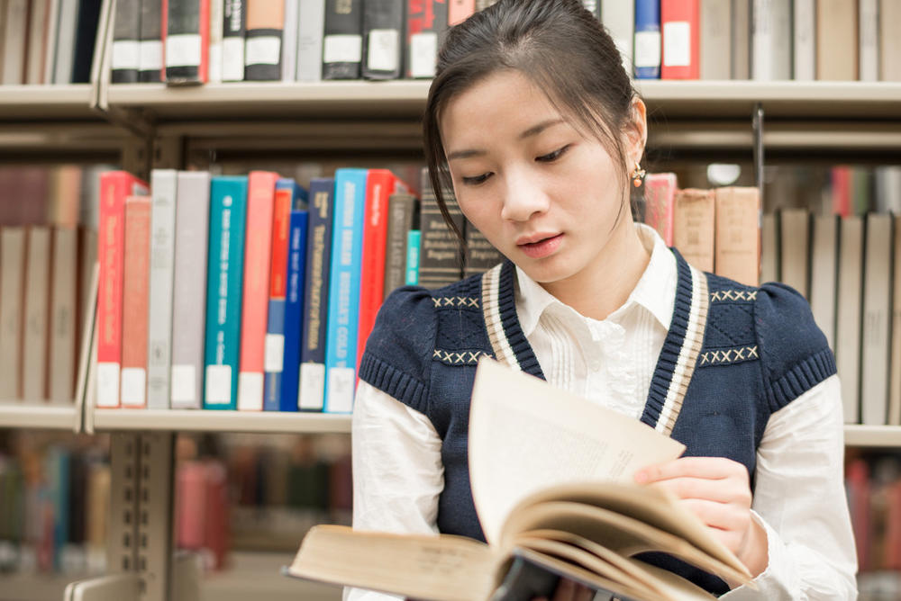 泉州医学高等专科学校有哪些学院？